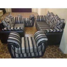 BLACK STRIP SOFA