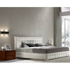 Modern bed set offers 